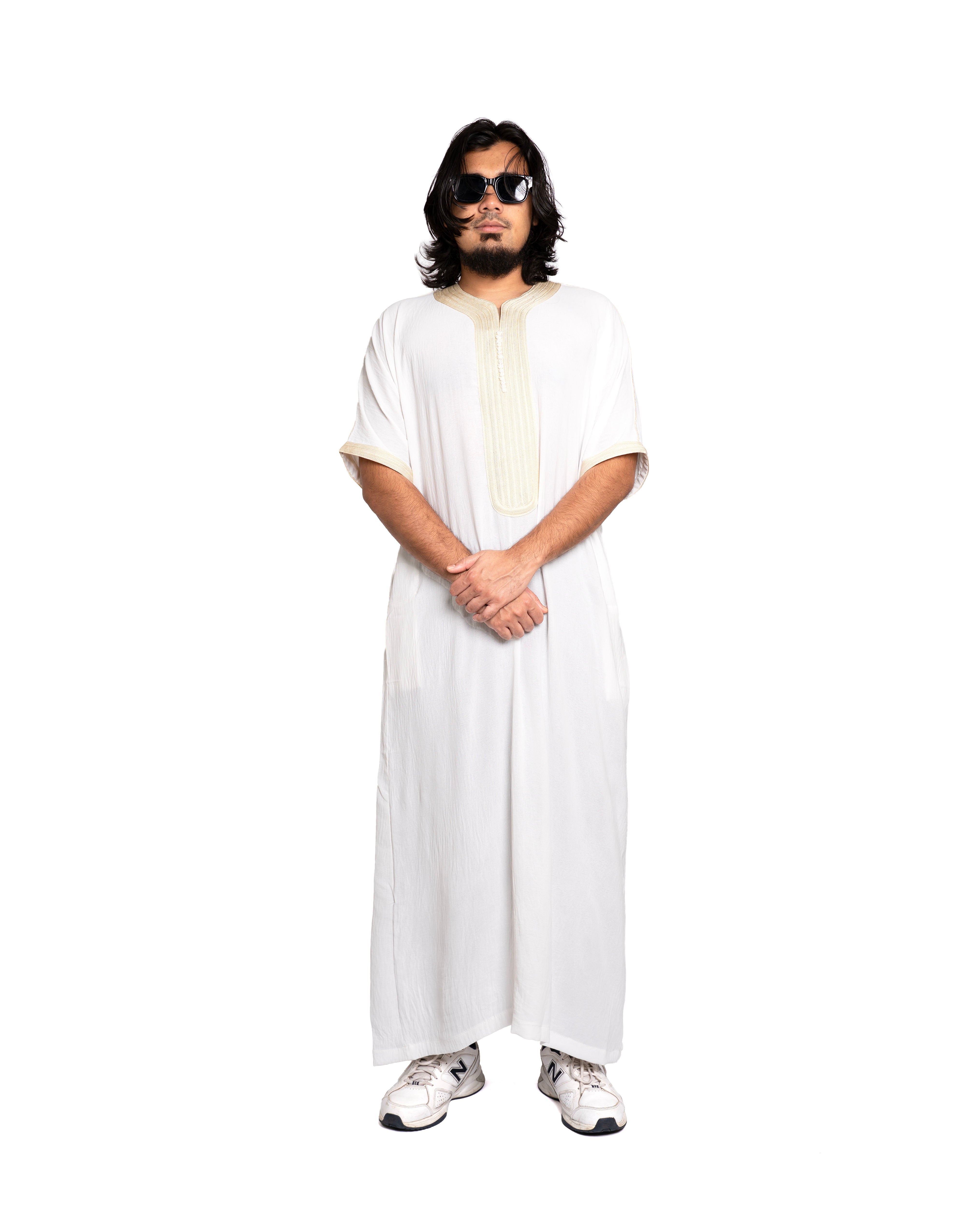 Achetez des Qamis de luxe et confortables pour hommes, pour l'Aïd, au Canada et aux États-Unis.