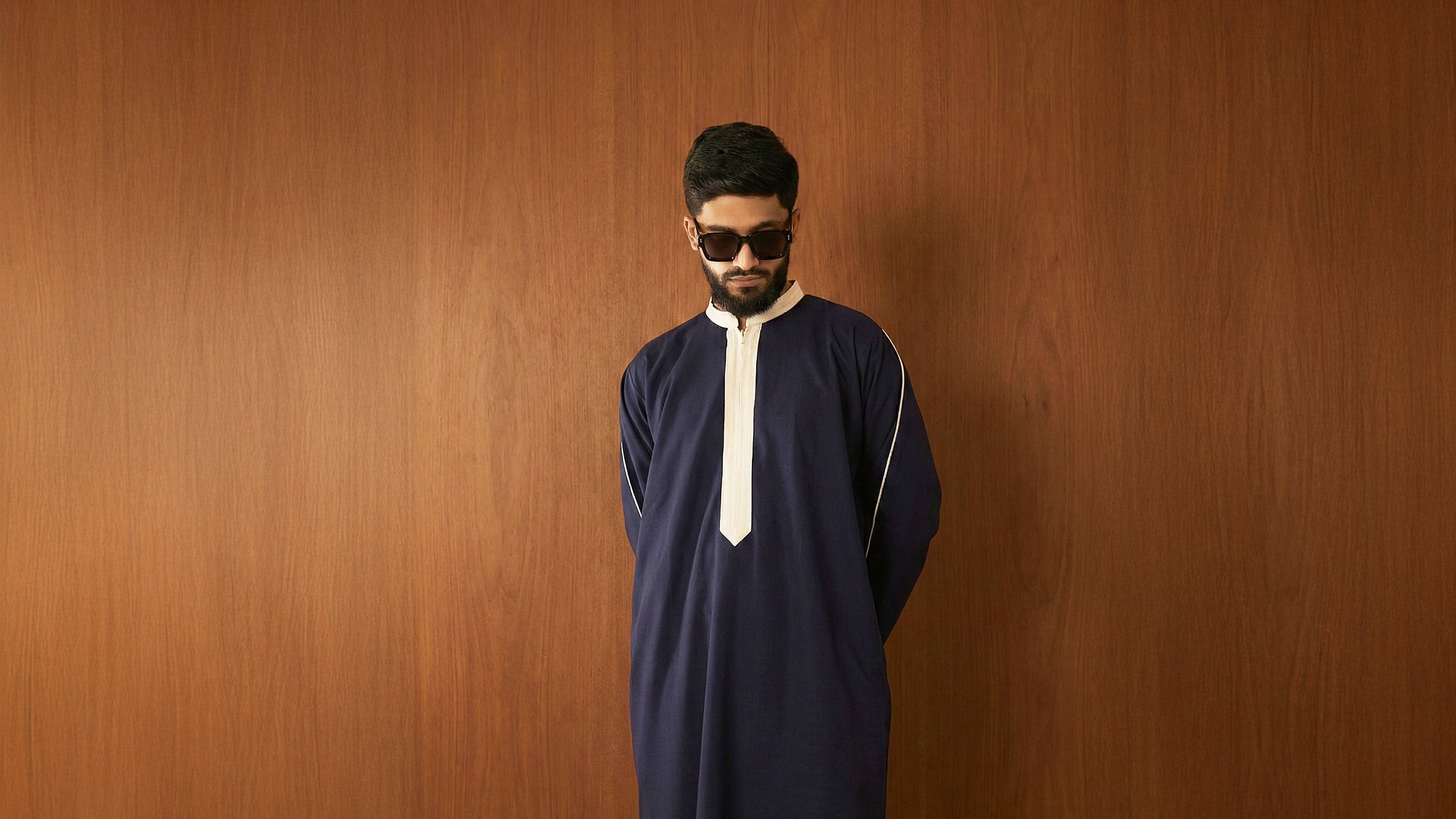 Vêtements islamiques et qamis fiables pour hommes au Canada et aux États-Unis – Furqanwear