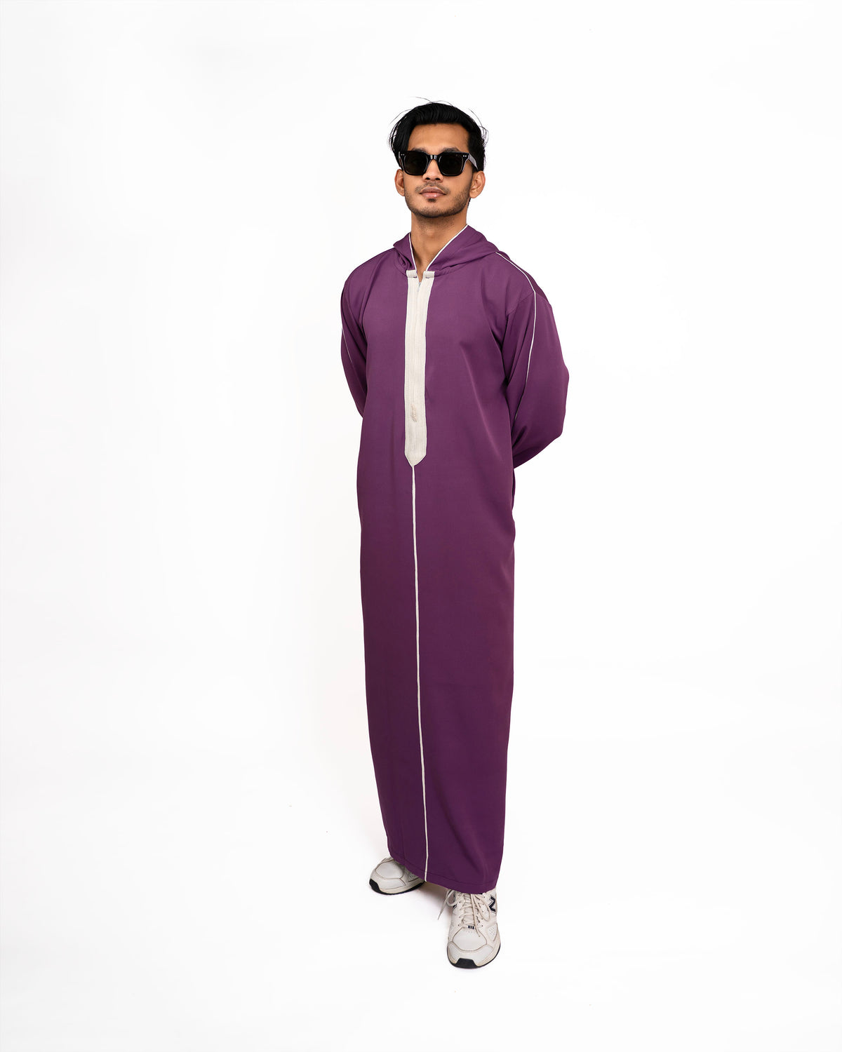 Djellaba Deep Purple Side View – Moroccan Wear for Men