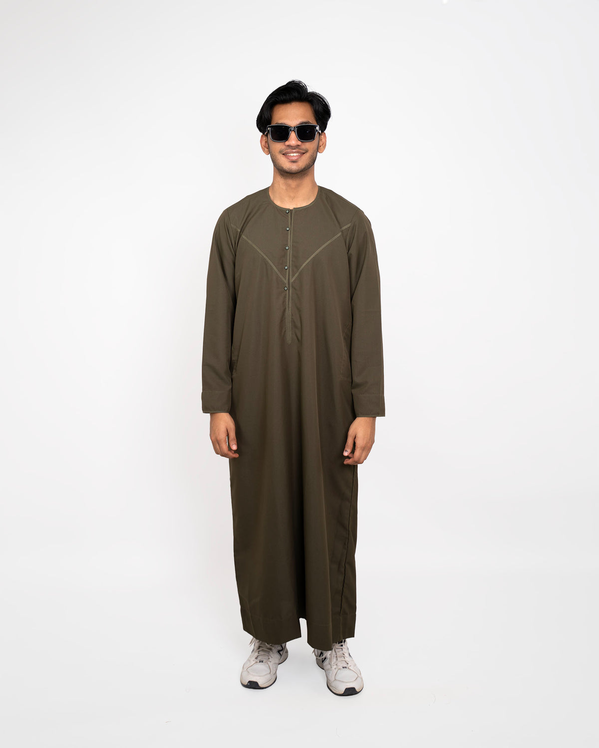 Emirati Thobe Dark Olive for Men – Full Length View | Furqanwear