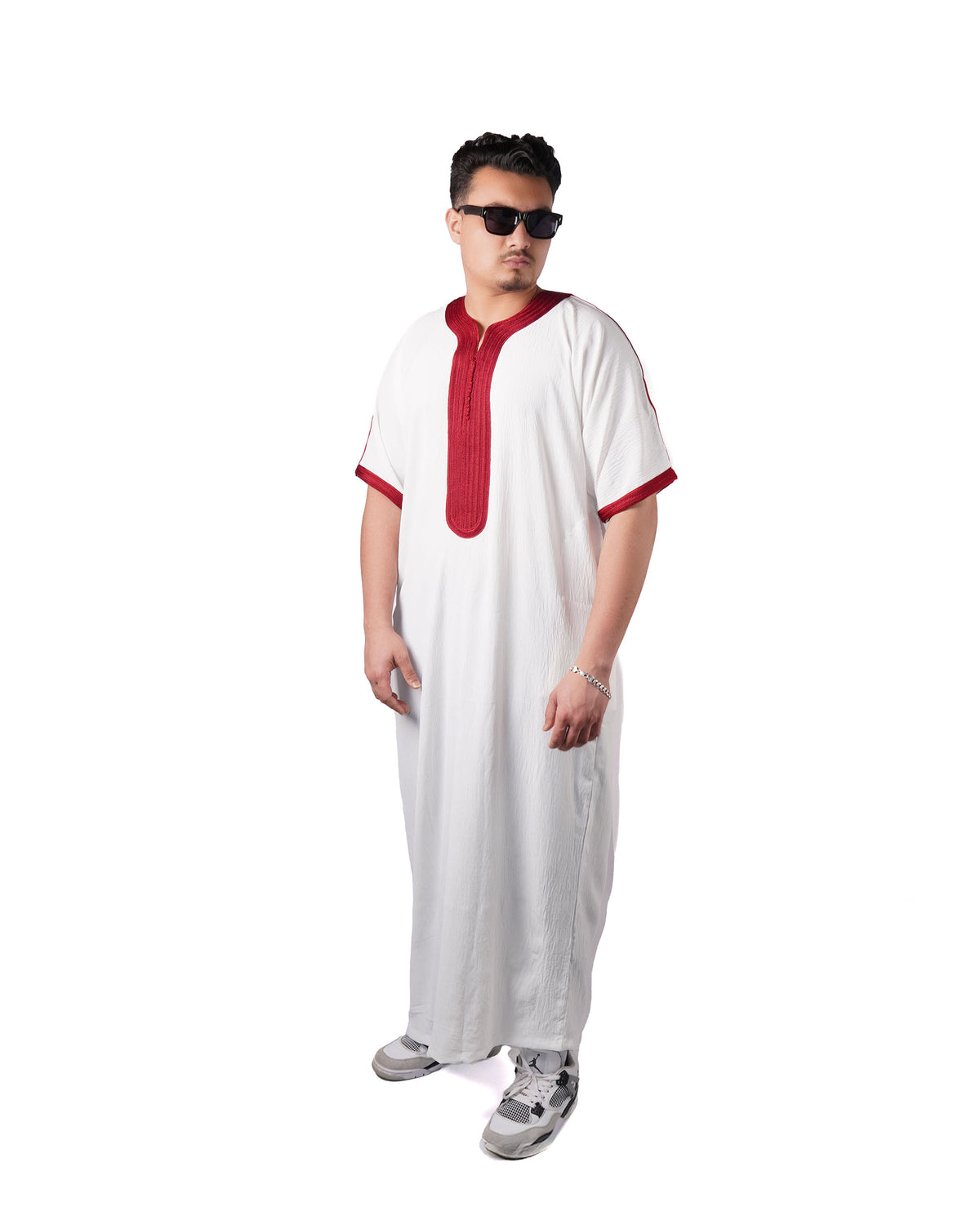 WHITE MAROON MOROCCAN THOBE
