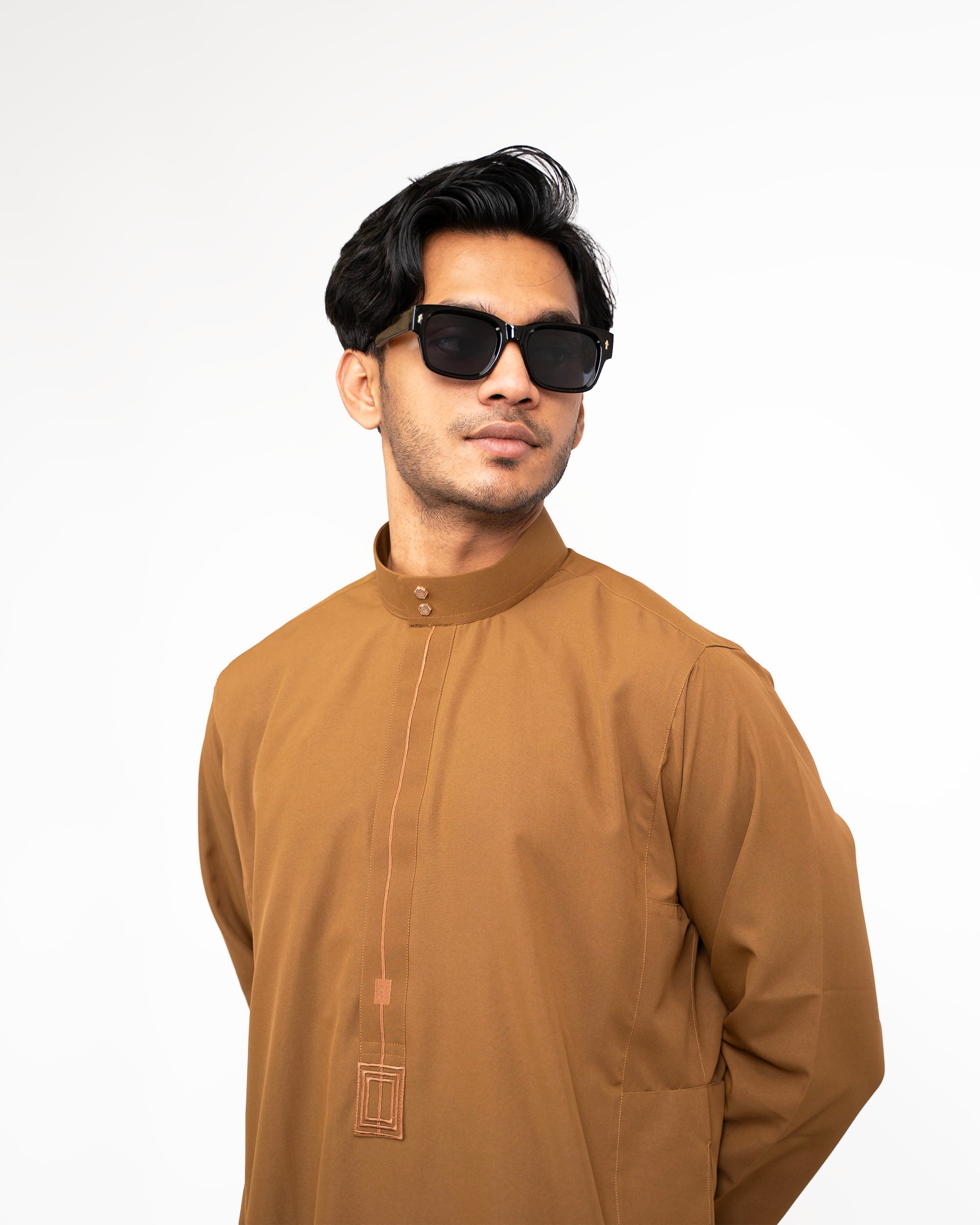 Meilleurs cadeaux de l'Aïd au Canada : Thawbs et vêtements islamiques de qualité supérieure pour hommes
