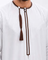 wear a white thobe guide by Furqanwear