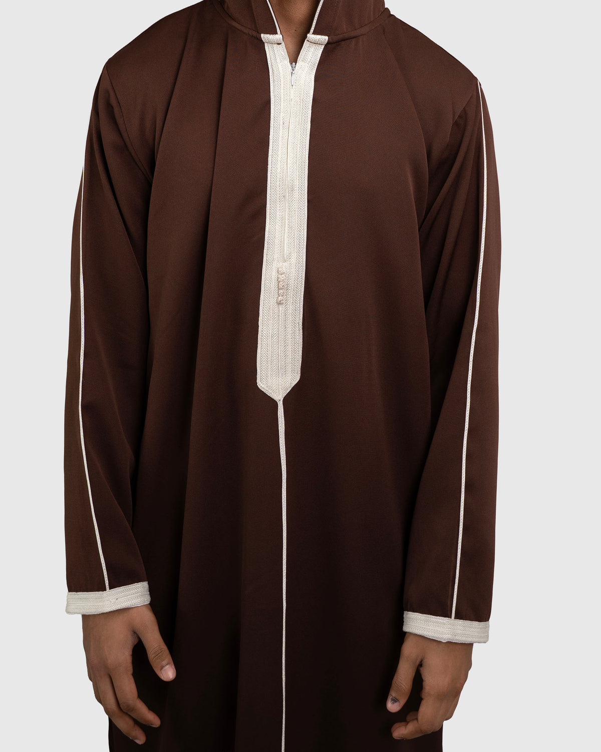 Djellaba Wooden Brown for Men – Close-Up Fabric & Hood | Furqanwear
