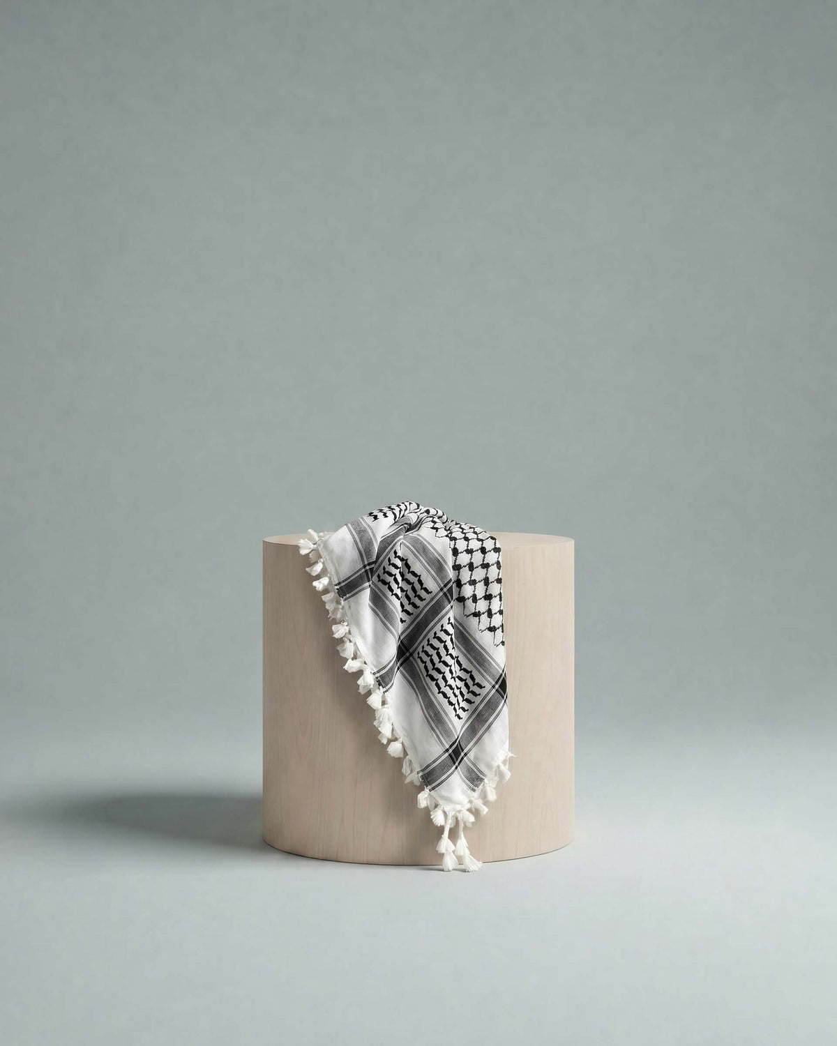 Black & white Keffiyeh Scarf with Tassels